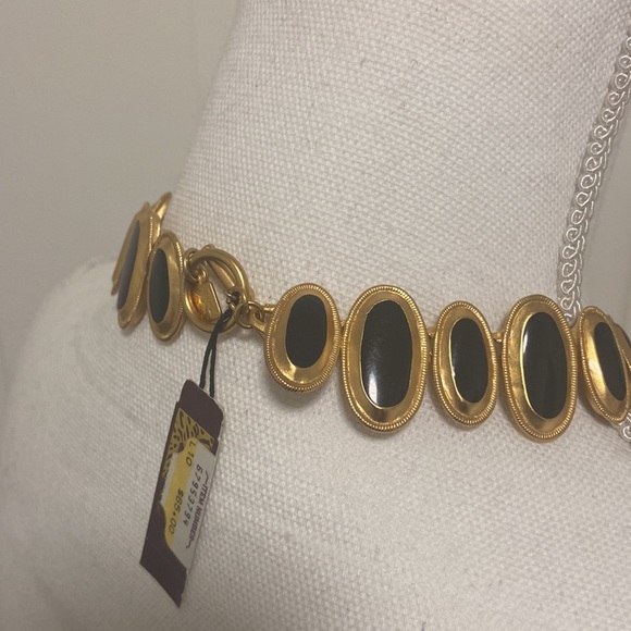 NWT Vintage Anne Klein brushed gold necklace, bracelet, earrings set of three! - Picture 15 of 16
